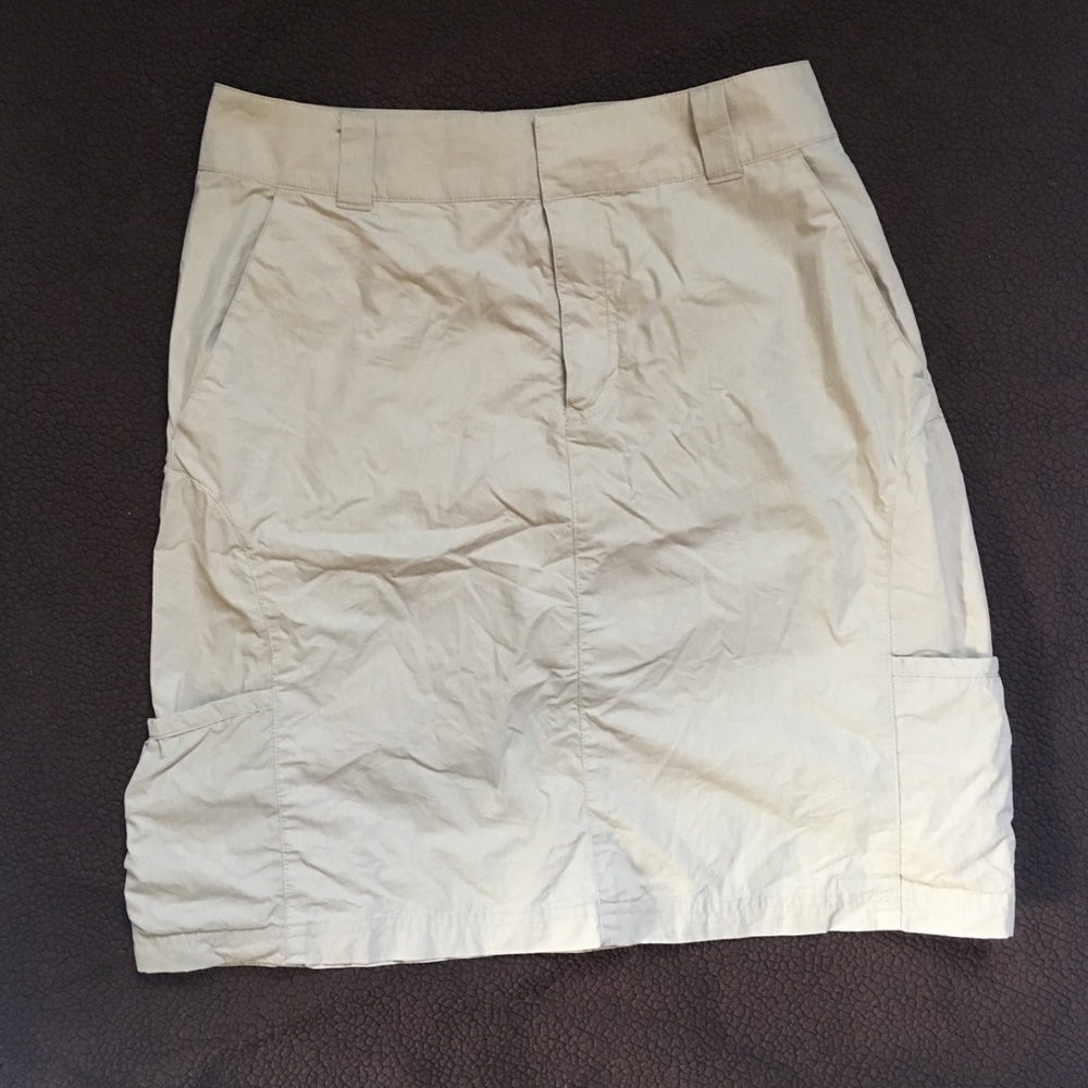C.C. Folsom Co. travel skirt
